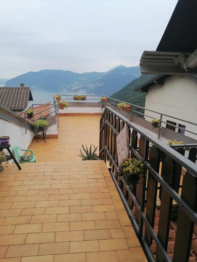 Casa Vacanze 'La Piazza' Villa Zone Exteriör bild
