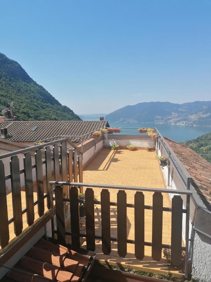Casa Vacanze 'La Piazza' Villa Zone Exteriör bild